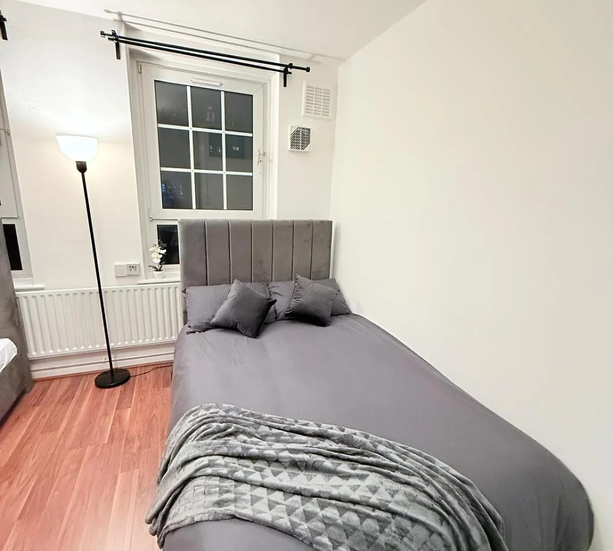 Apartment East End Escape - For 6Ppl Near Central London - 3Mins To Dlr Overground