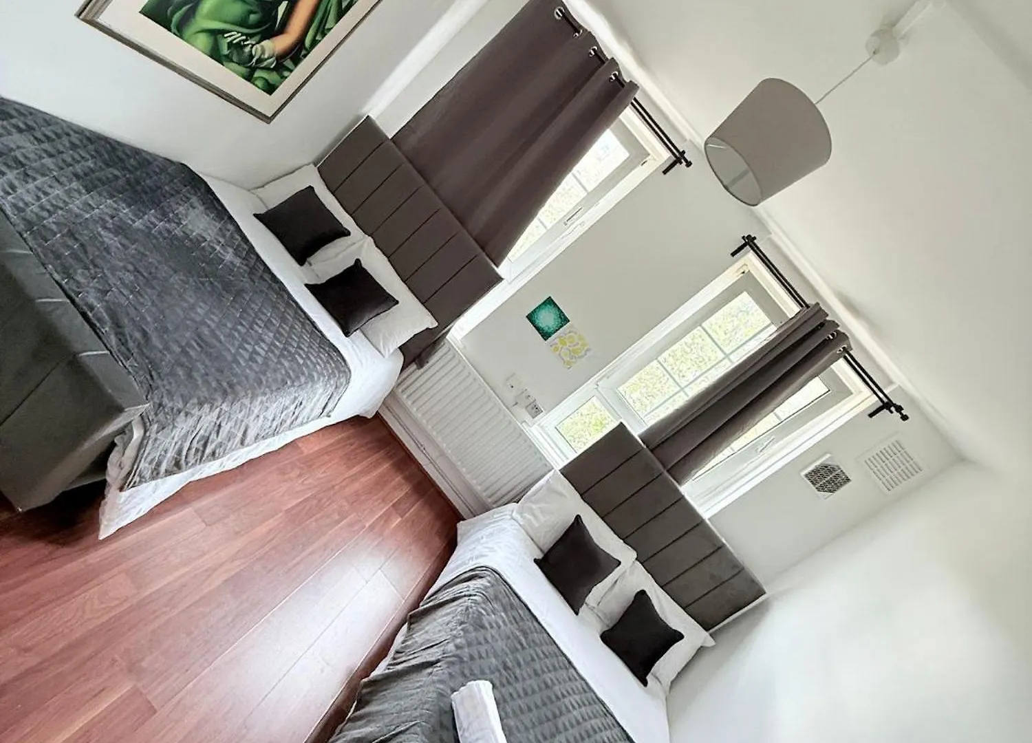 East End Escape - For 6Ppl Near Central London - 3Mins To Dlr Overground 0*,  United Kingdom